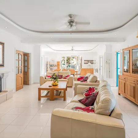 Villa Panorama Andrea By Vintage Travel